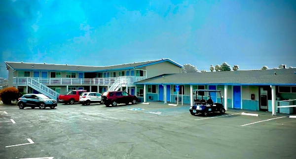 Ocean Palms Motel image 3